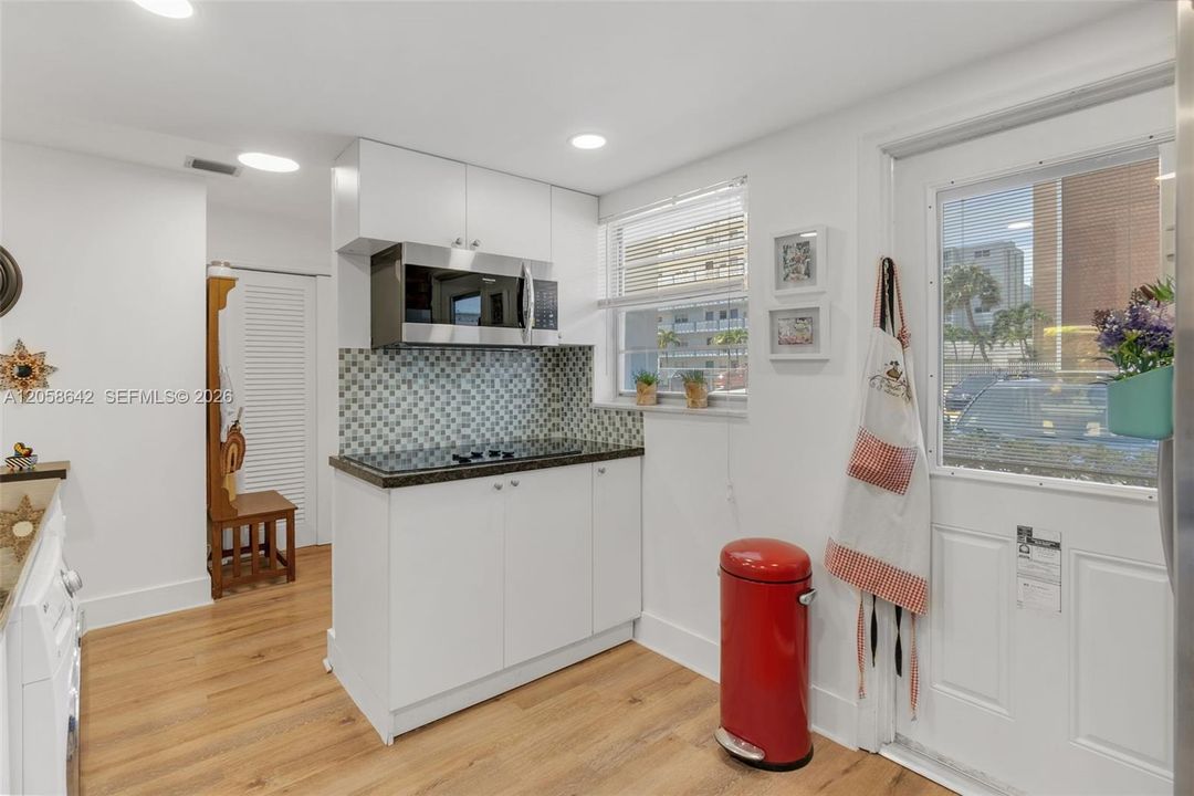 En Venta: $215,000 (2 camas, 2 baños, 1092 Pies cuadrados)