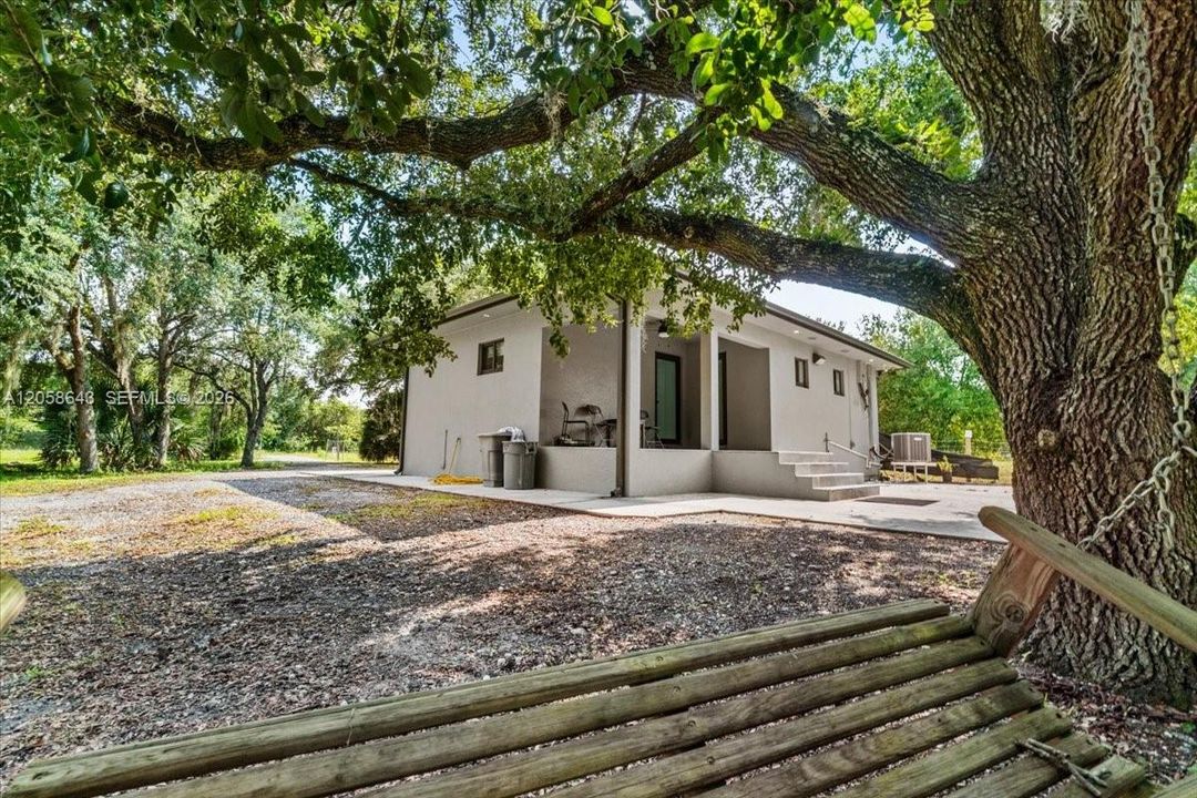 En Venta: $385,000 (2 camas, 1 baños, 777 Pies cuadrados)