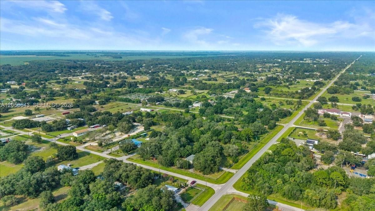 En Venta: $385,000 (2 camas, 1 baños, 777 Pies cuadrados)
