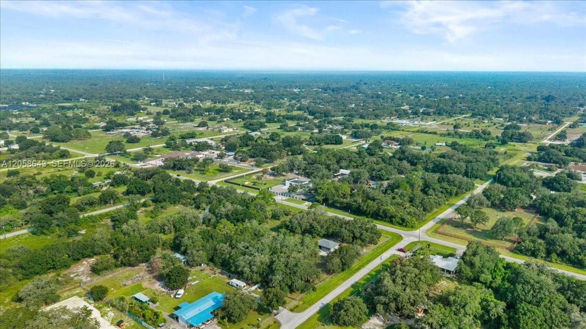 En Venta: $385,000 (2 camas, 1 baños, 777 Pies cuadrados)