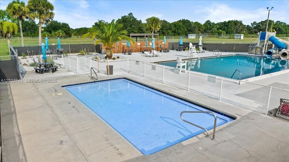 En Venta: $385,000 (2 camas, 1 baños, 777 Pies cuadrados)