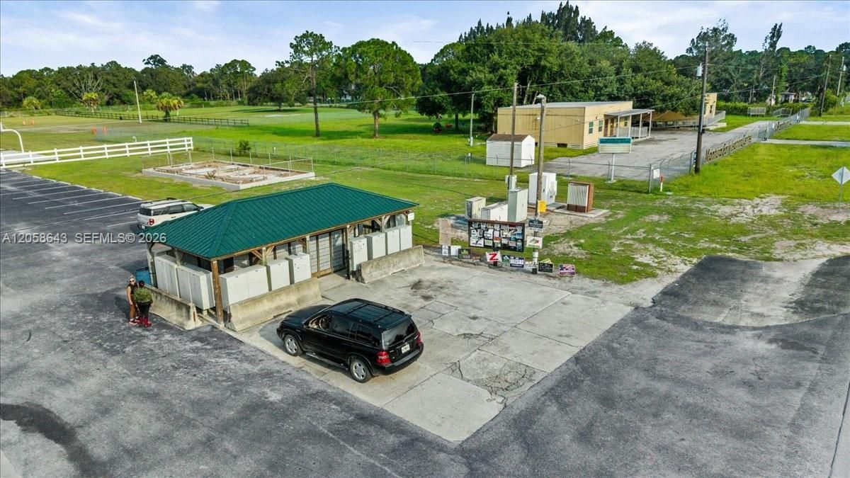 En Venta: $385,000 (2 camas, 1 baños, 777 Pies cuadrados)