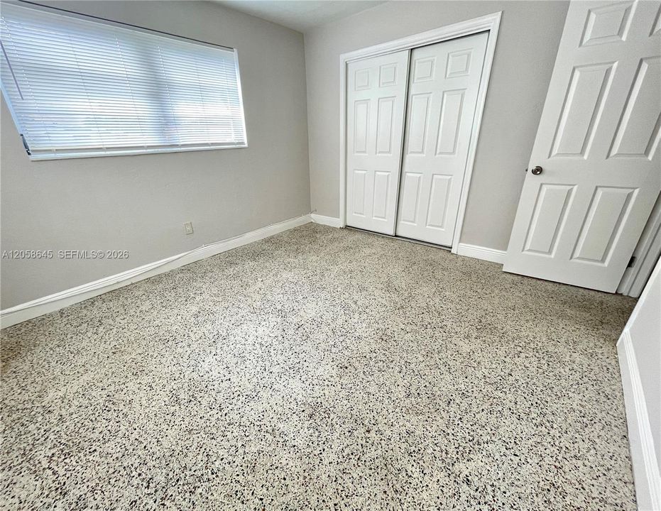 For Rent: $2,500 (2 beds, 1 baths, 1002 Square Feet)