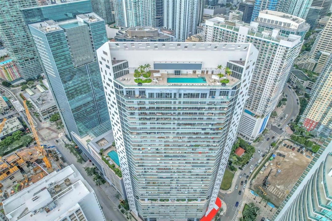 На продажу: $550,000 (1 спален, 1 ванн, 696 Квадратных фут)
