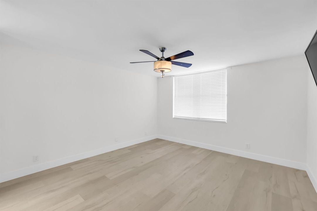 2768 Carambola Circle South - 28.jpg-FUL