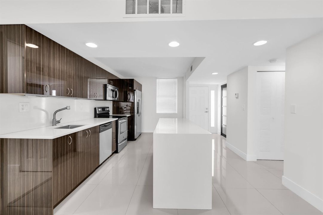 2768 Carambola Circle South - 9.jpg-FULL