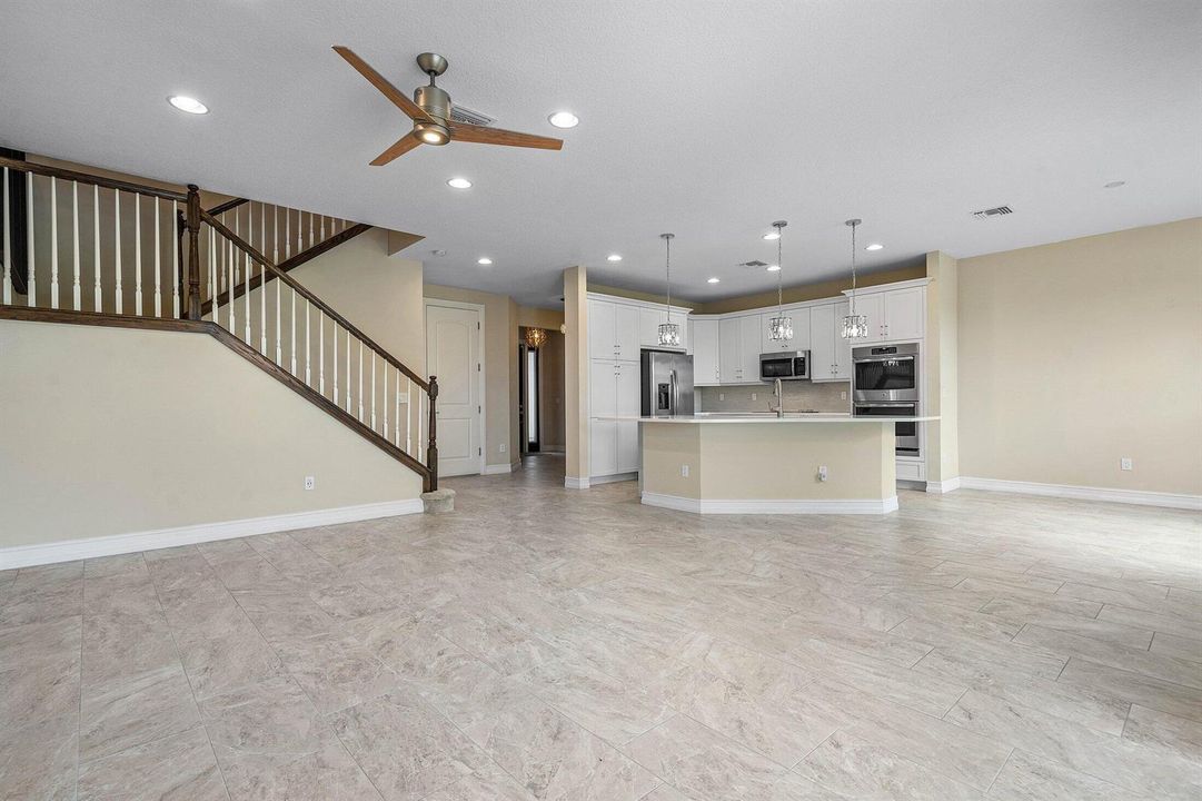 010-10210AkensideDrive-BocaRaton-FL-3342