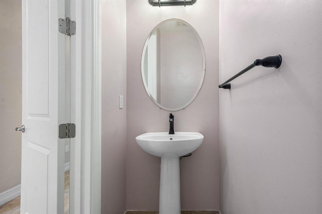 007-10210AkensideDrive-BocaRaton-FL-3342