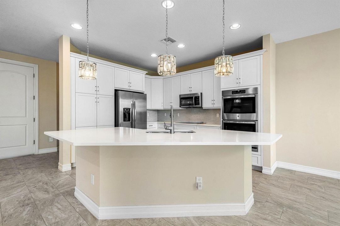 015-10210AkensideDrive-BocaRaton-FL-3342