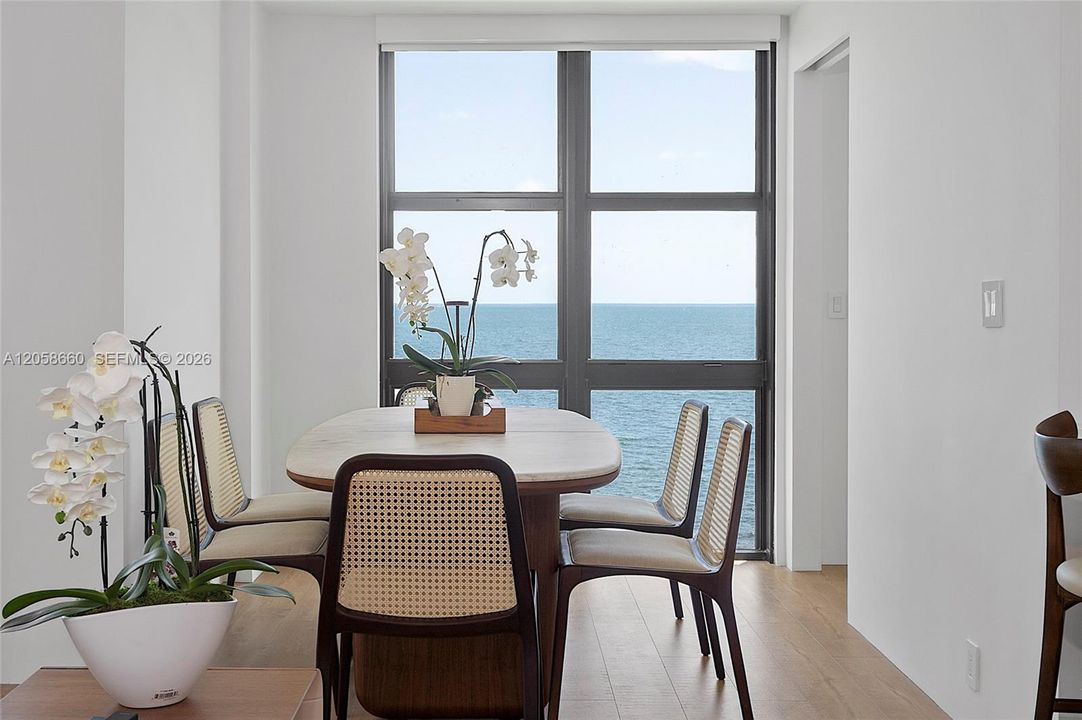 For Sale: $2,950,000 (3 beds, 2 baths, 1782 Square Feet)