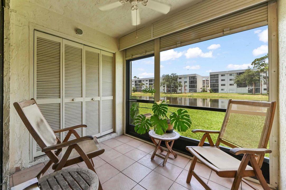 28 Patio 02