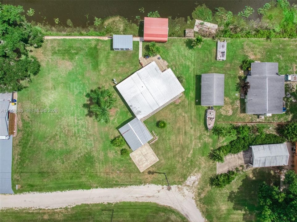 На продажу: $199,900 (2 спален, 2 ванн, 0 Квадратных фут)