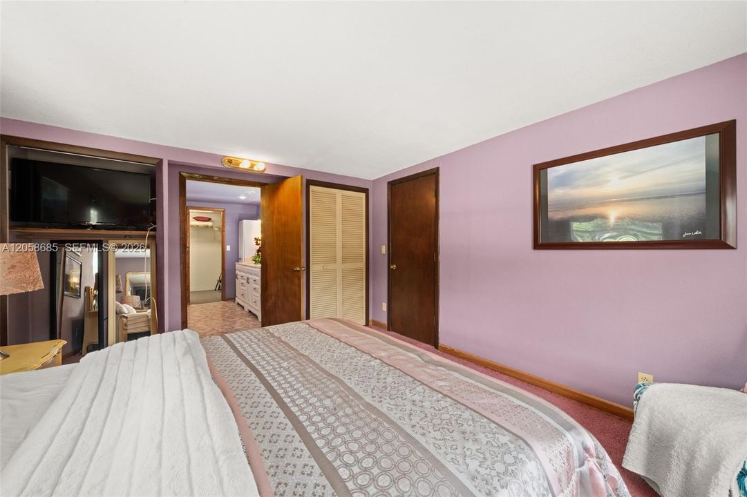 На продажу: $199,900 (2 спален, 2 ванн, 0 Квадратных фут)
