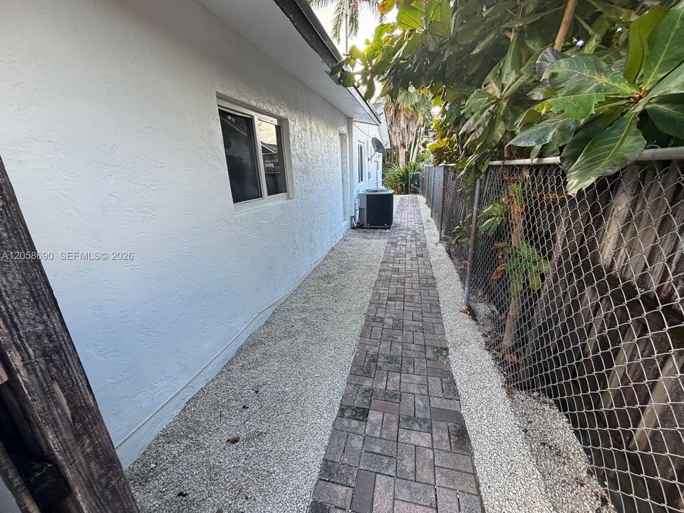 На продажу: $795,000 (4 спален, 3 ванн, 1672 Квадратных фут)