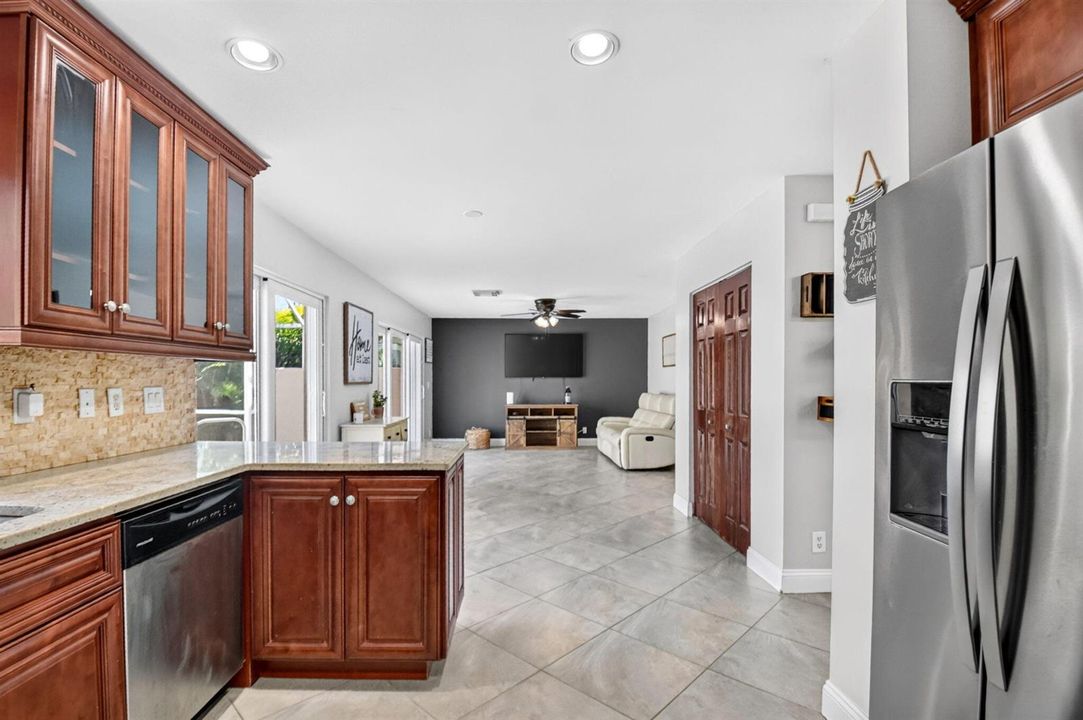 Kitchen/Family Room
