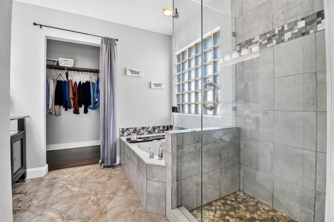 Primary Bathroom/Closet