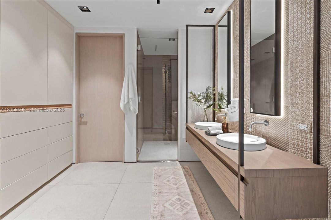 En Venta: $4,599,000 (6 camas, 6 baños, 6676 Pies cuadrados)