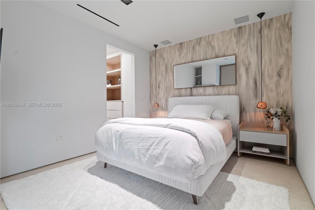En Venta: $4,599,000 (6 camas, 6 baños, 6676 Pies cuadrados)