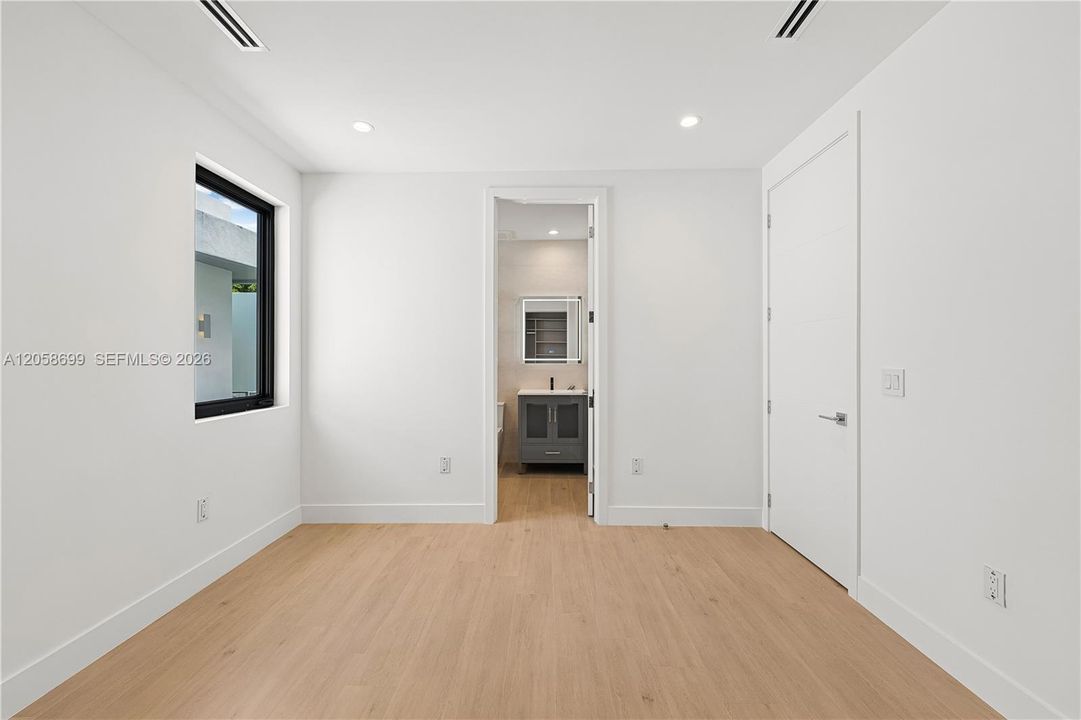 For Sale: $1,900,000 (4 beds, 4 baths, 0 Square Feet)