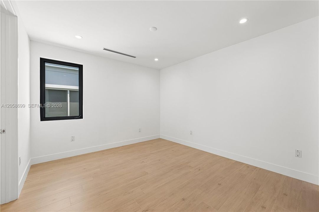 For Sale: $1,900,000 (4 beds, 4 baths, 0 Square Feet)