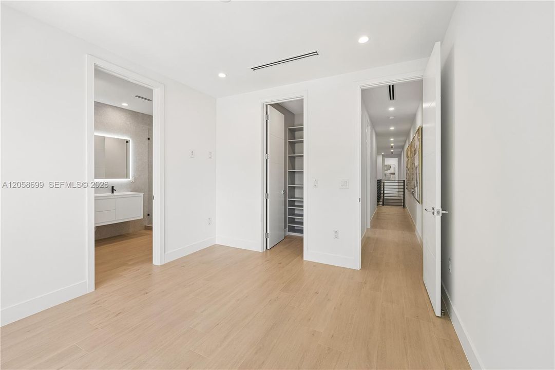 For Sale: $1,900,000 (4 beds, 4 baths, 0 Square Feet)