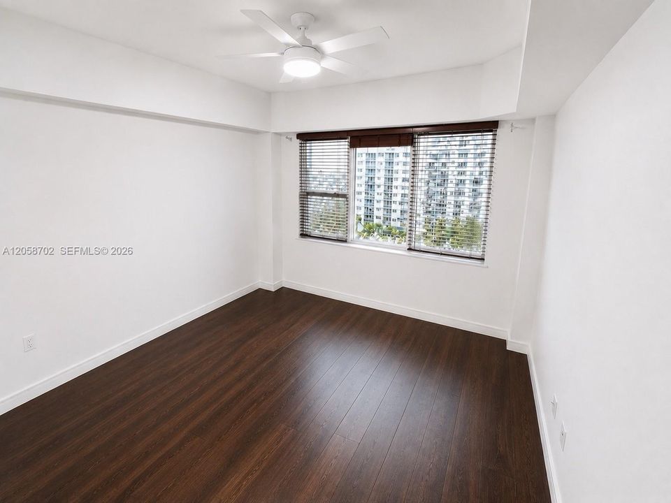 En Renta: $3,950 (2 camas, 2 baños, 1190 Pies cuadrados)