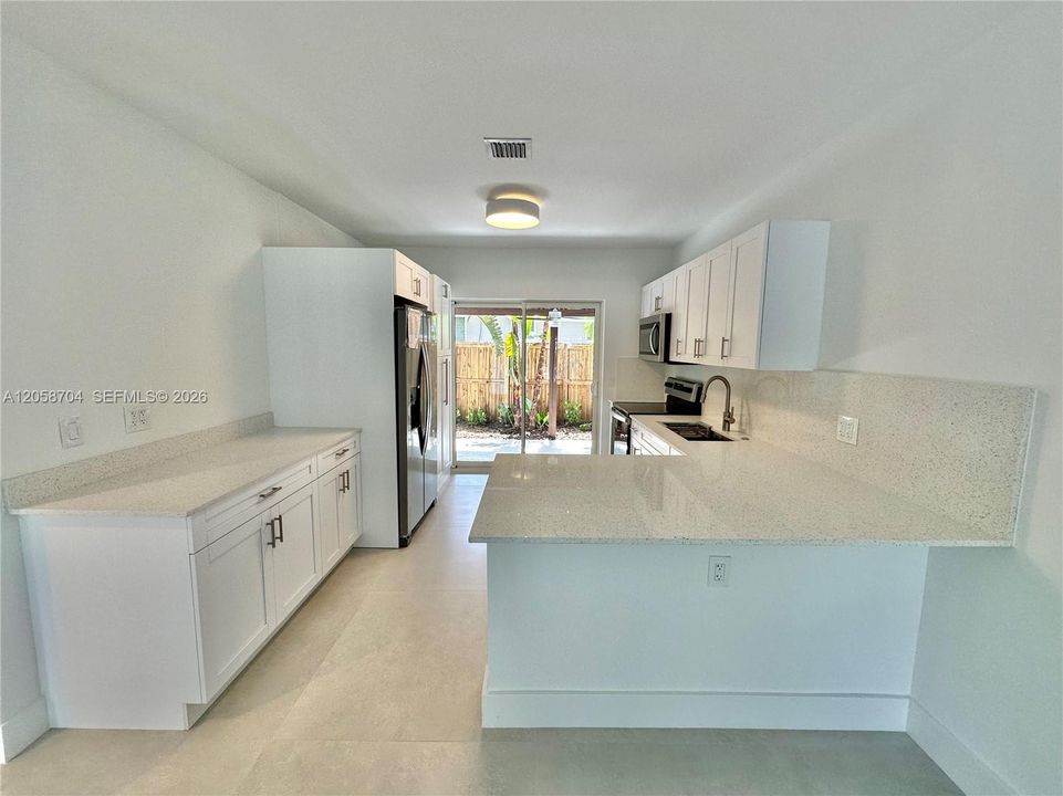 В аренду: $2,950 (2 спален, 1 ванн, 1548 Квадратных фут)