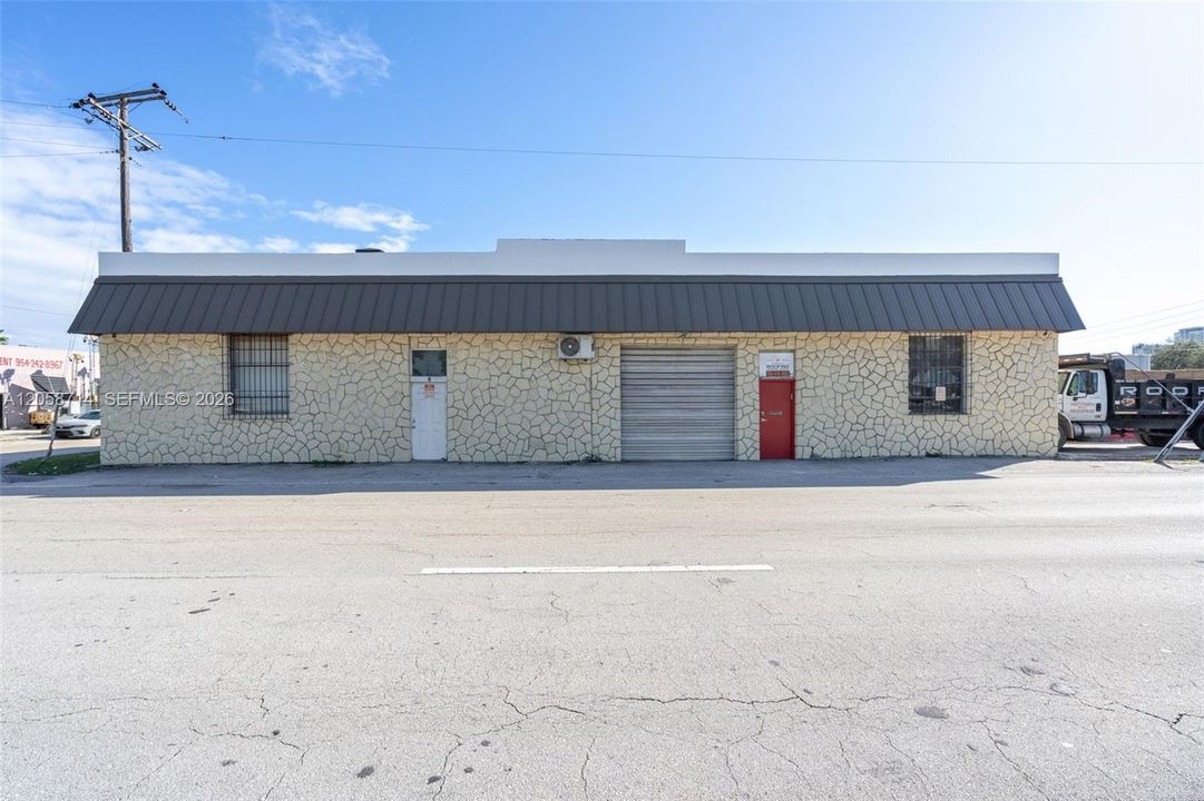 For Rent: $14,000 (0 beds, 0 baths, 0 Square Feet)