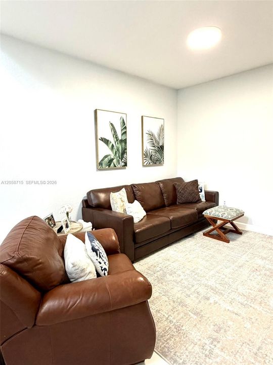 En Renta: $4,000 (3 camas, 3 baños, 2008 Pies cuadrados)