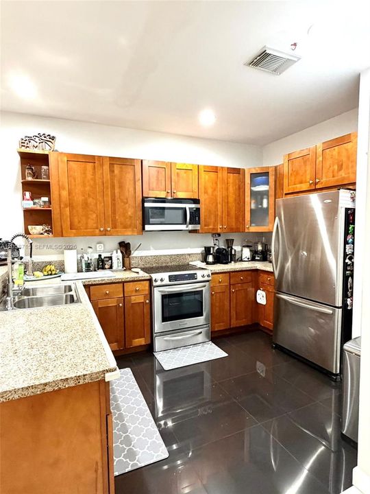 En Renta: $4,000 (3 camas, 3 baños, 2008 Pies cuadrados)