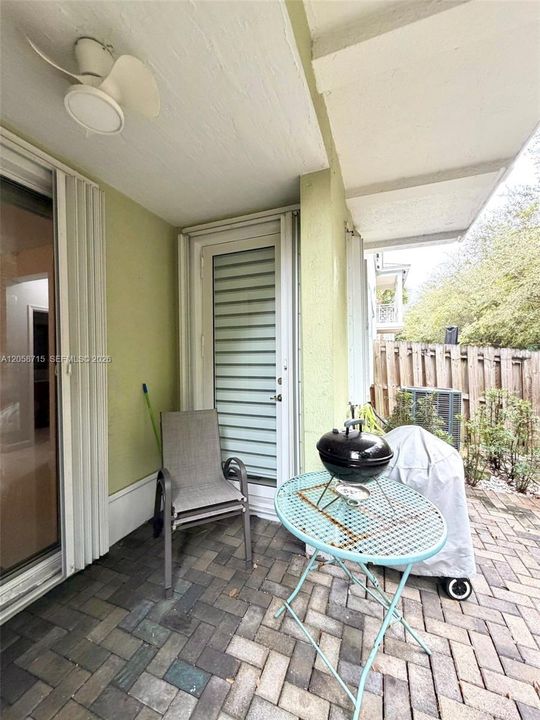En Renta: $4,000 (3 camas, 3 baños, 2008 Pies cuadrados)