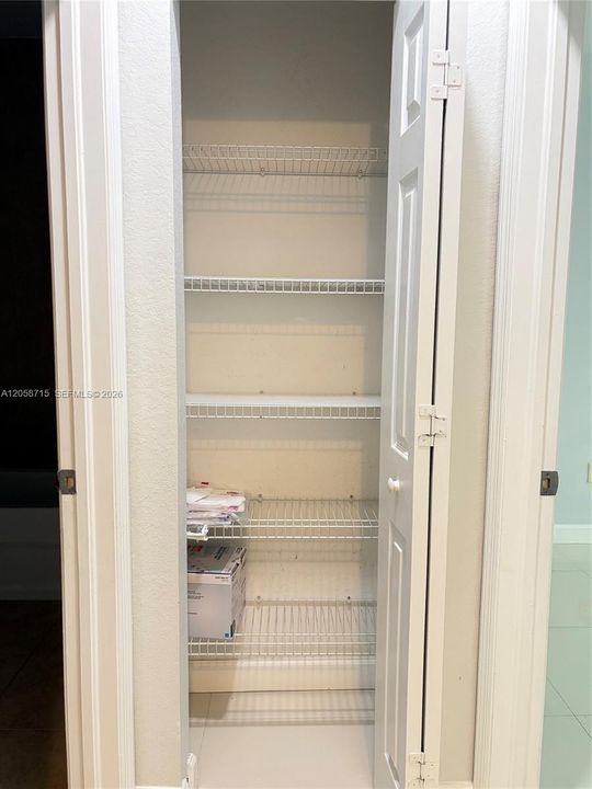 En Renta: $4,000 (3 camas, 3 baños, 2008 Pies cuadrados)