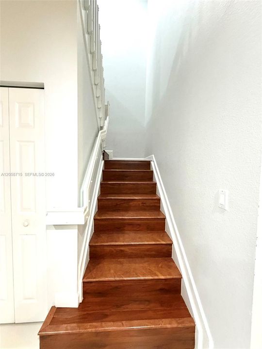 En Renta: $4,000 (3 camas, 3 baños, 2008 Pies cuadrados)