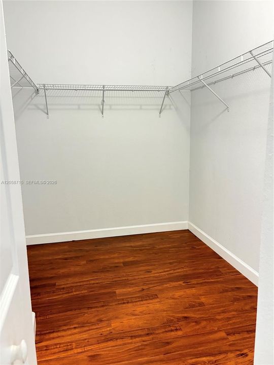En Renta: $4,000 (3 camas, 3 baños, 2008 Pies cuadrados)