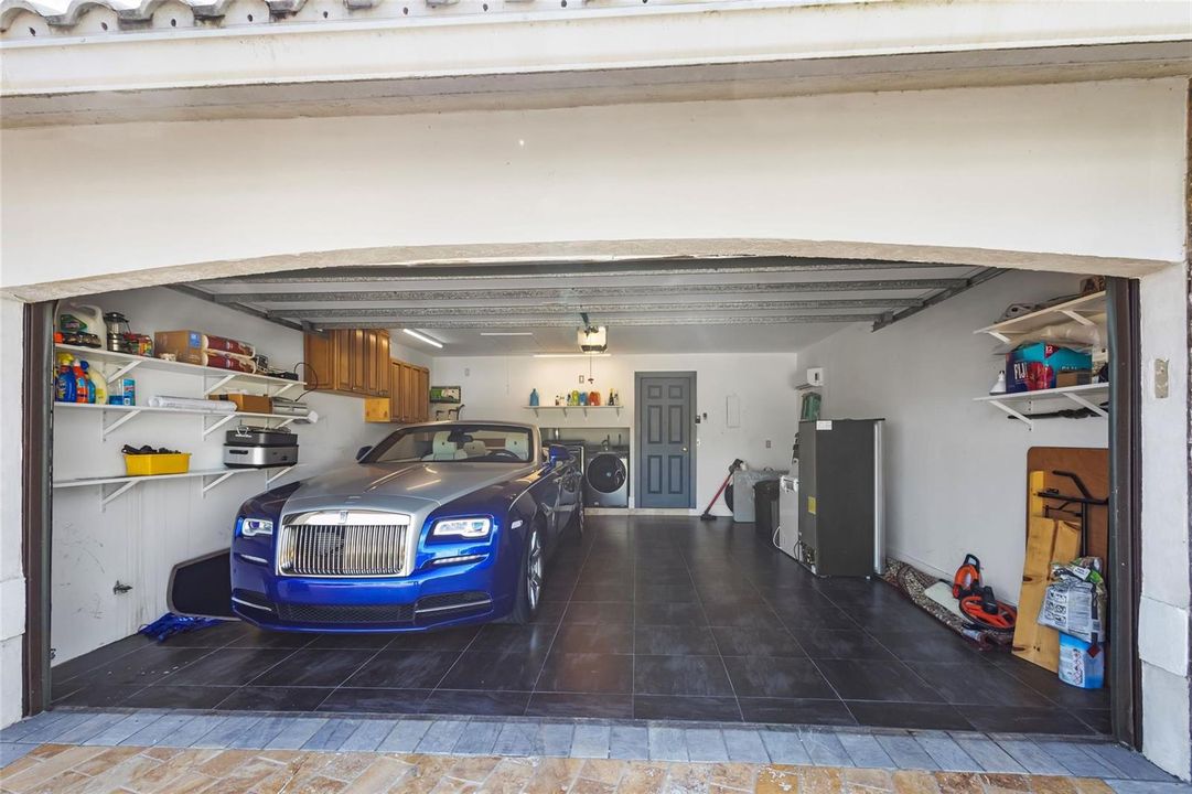 2 Car Garage with AC