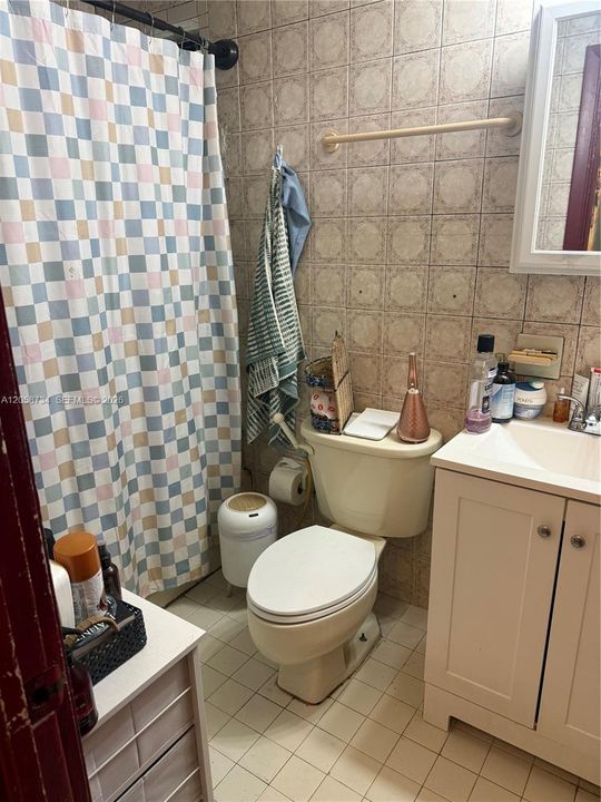 En Venta: $799,999 (0 camas, 0 baños, 2700 Pies cuadrados)