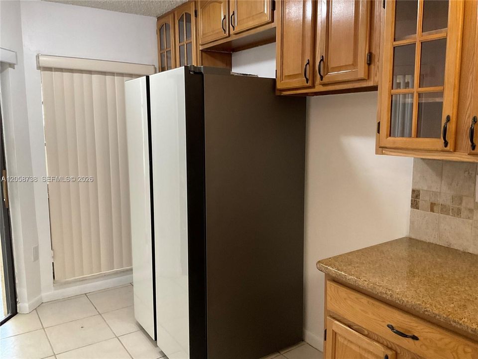 En Renta: $2,400 (2 camas, 2 baños, 1200 Pies cuadrados)