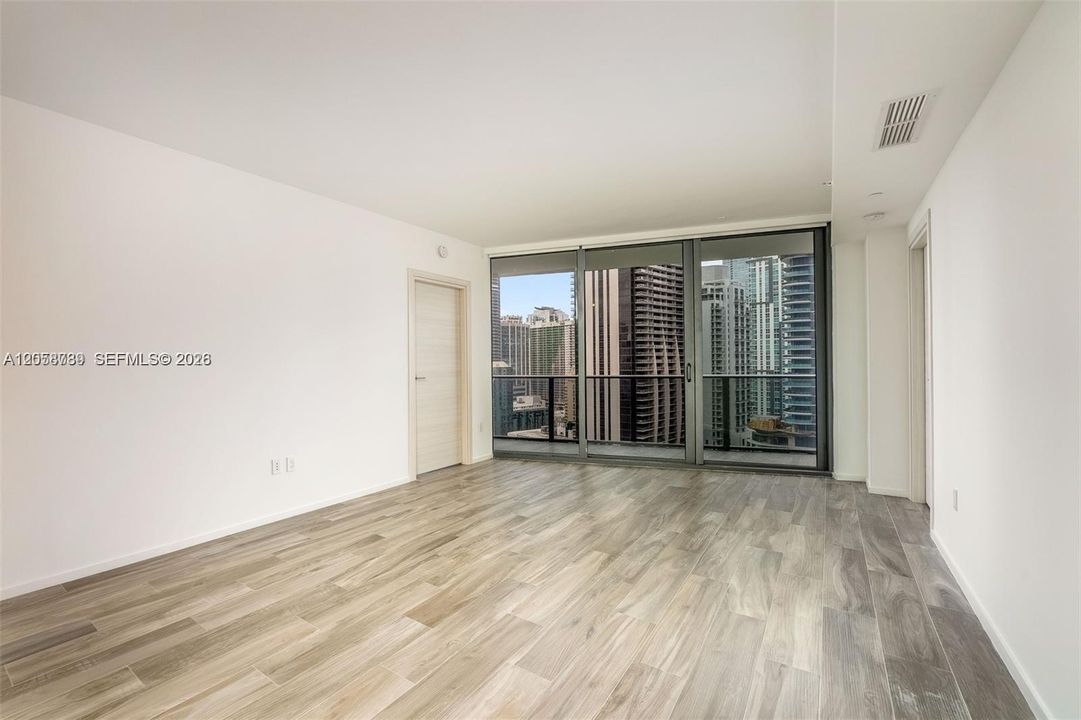 В аренду: $6,350 (2 спален, 2 ванн, 1119 Квадратных фут)