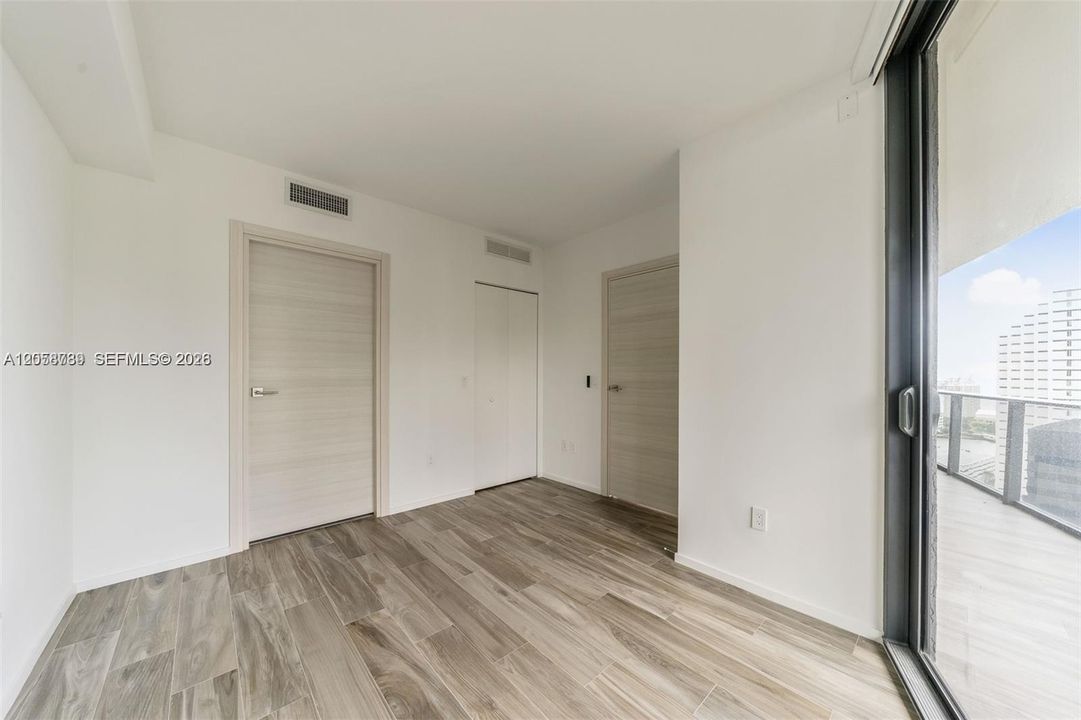 В аренду: $6,350 (2 спален, 2 ванн, 1119 Квадратных фут)