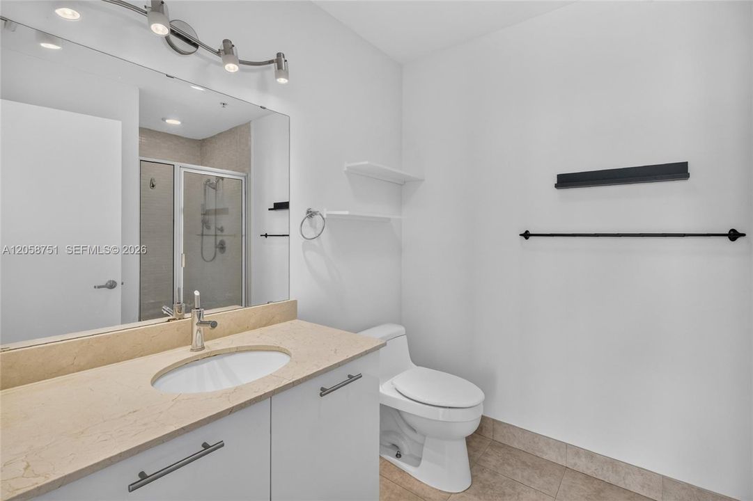 Active With Contract: $4,500 (2 beds, 2 baths, 1088 Square Feet)