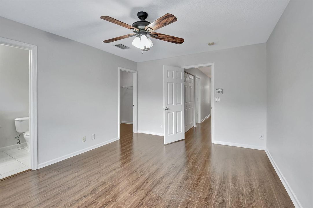 9917 PORTA LEONA LN