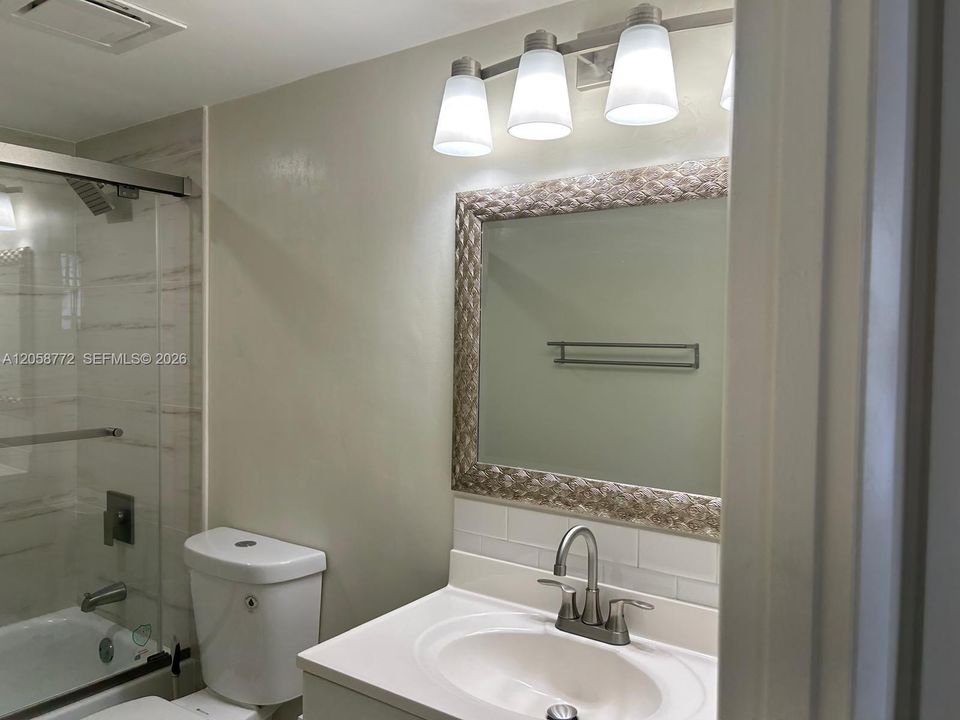 For Rent: $1,875 (2 beds, 2 baths, 1060 Square Feet)