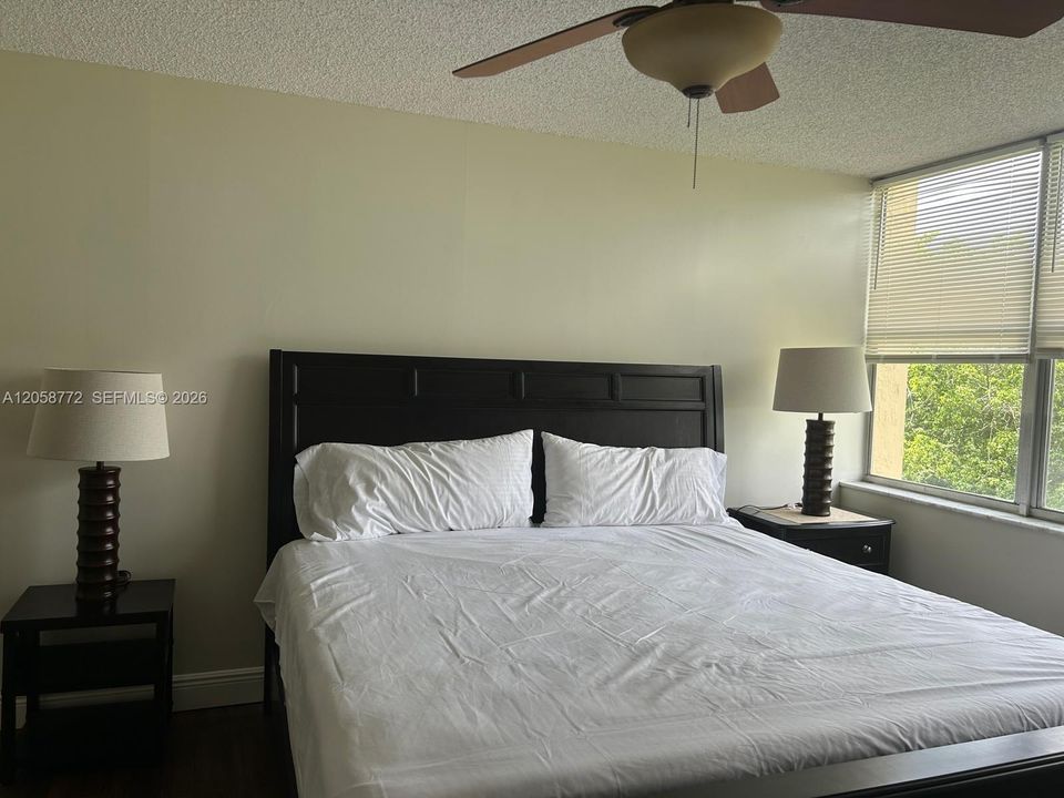 For Rent: $1,875 (2 beds, 2 baths, 1060 Square Feet)