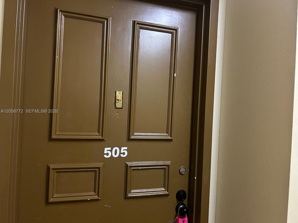 For Rent: $1,875 (2 beds, 2 baths, 1060 Square Feet)