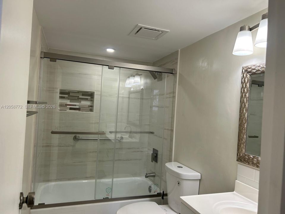 For Rent: $1,875 (2 beds, 2 baths, 1060 Square Feet)