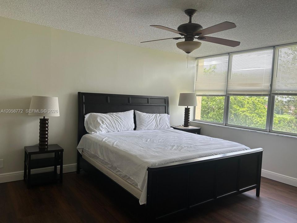 For Rent: $1,875 (2 beds, 2 baths, 1060 Square Feet)