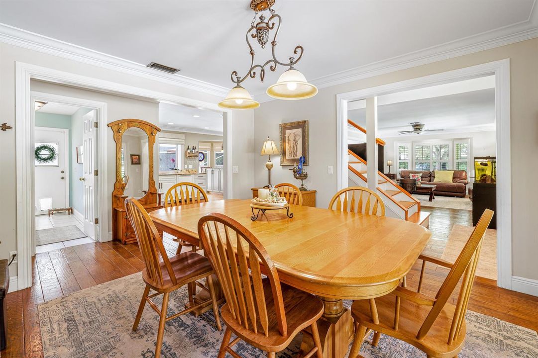 Formal Dining