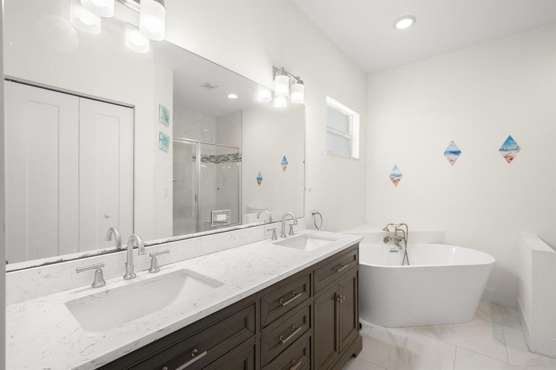 2094 SW Capeador St - 12