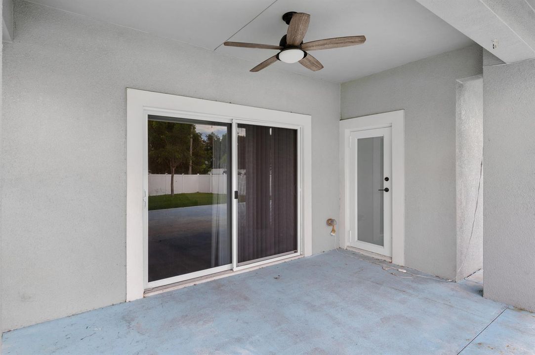 2094 SW Capeador St - 25