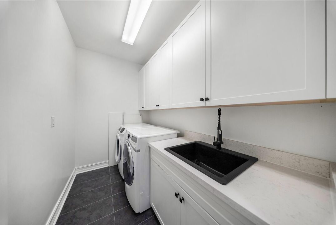 LG106568-MLS